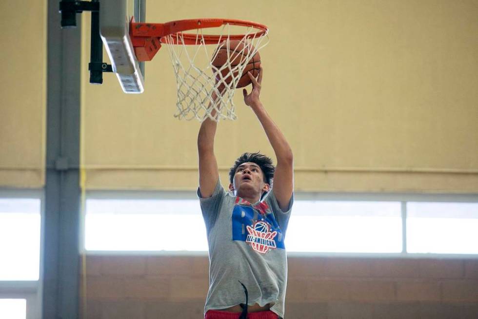 Maka Ellis runs drills during a Vegas Elite practice in Las Vegas on Tuesday, July 25, 2017. ...