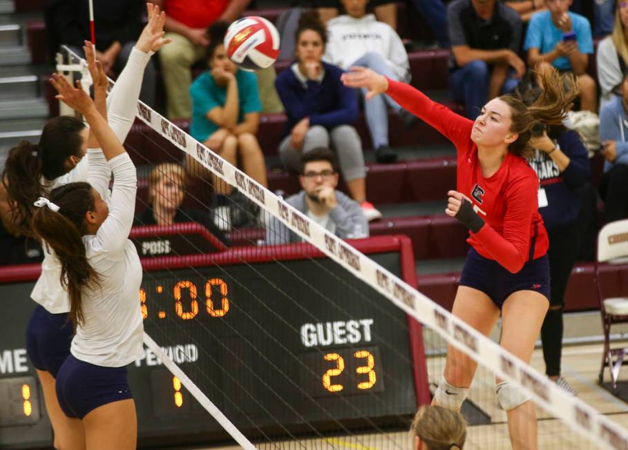 Coronado’s McCallister Gayle (15) attacks against Shadow Ridge during the Class 4A sta ...