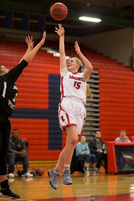 Liberty’s London Pavlica (44) goes up for a shot against Bonita Vista in the girl&#821 ...