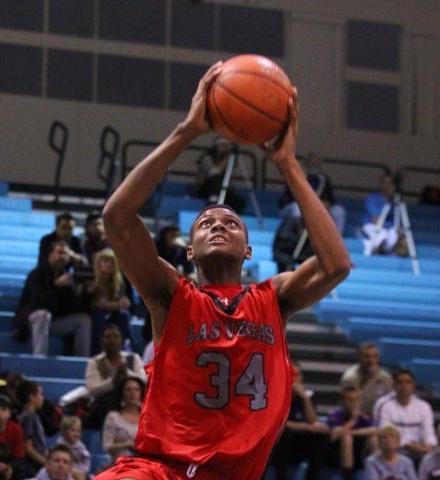 Las Vegas’ Re’Kwon Smith (34) goes up for a dunk on Tuesday. Smith had 21 points ...