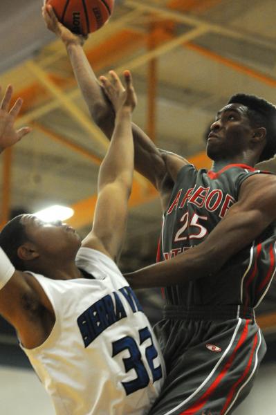 Chaparral’s Marc Silas (3) takes an open shot against Virgin Valley on Monday.