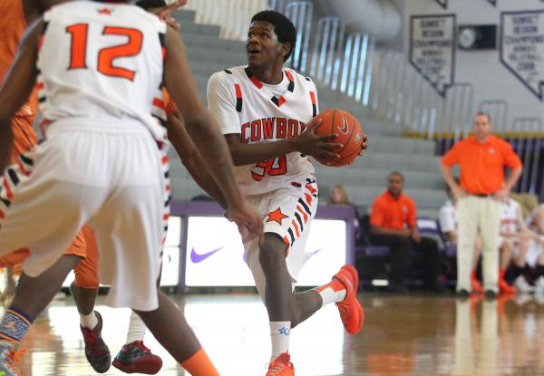 Chaparral’s Tyree McNeal drives to the basket on Saturday against Legacy. McNeal score ...