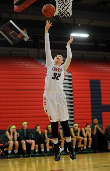 Liberty’s Jazmin O’Bannon goes in for a layup on Monday against Green Valley. O& ...