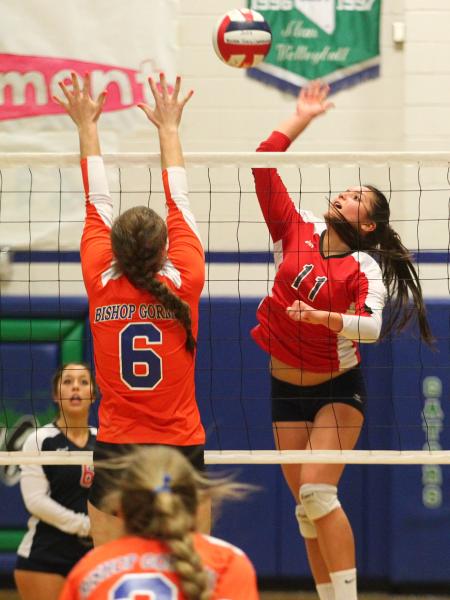 Coronado’s Carolyn Andrulis (11) attacks Bishop Gorman during the semifinals of the Di ...