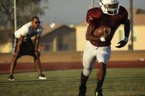 Desert Oasis senior running back Jocquez Kalili, shown returning a punt in practice Wednesda ...