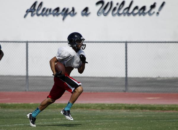 Las Vegas running back Andrew Moreland breaks into the open during Tuesday’s practice. ...