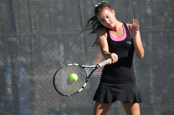 Palo Verde’s Annie Walker returns a shot to Bishop Gorman’s Chelsea Crovetti in ...