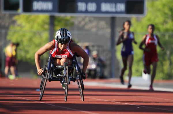  Arbor View senior Cheyenne Leonard powers toward the finish line during the 1,600 mete ...