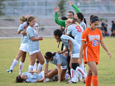 PREPSSOCCER_110112DC_008