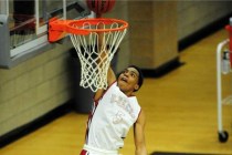 Desert Oasis forward Aamondae Coleman (5) dunks in the fourth quarter against Legacy on Wedn ...