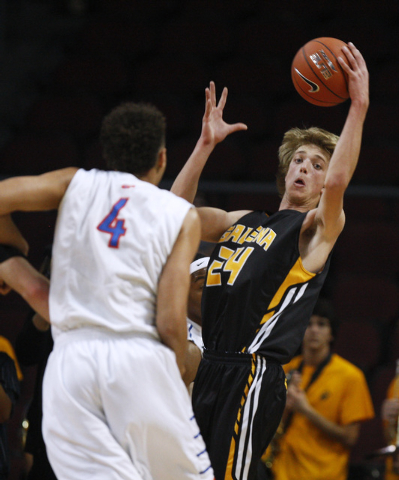 Galena forward Zach Williams grabs a rebound from Bishop Gorman during their Division I stat ...