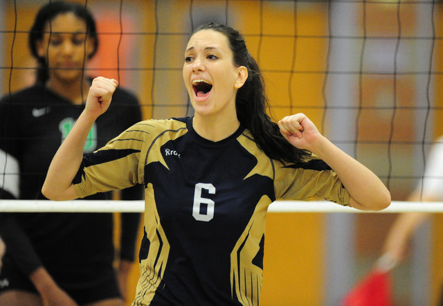 Foothill’s McKenzie Youngman reacts after the Falcons scored a point against Palo Verd ...