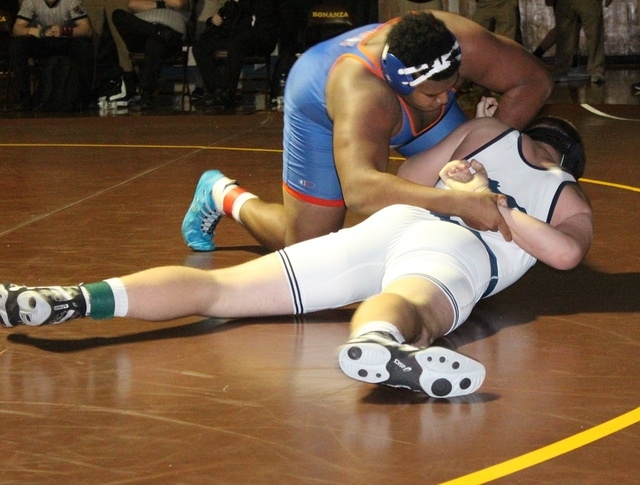 Bishop Gorman’s Jackson Perry, top, works against Shadow Ridge’s Jarrit Leonard ...