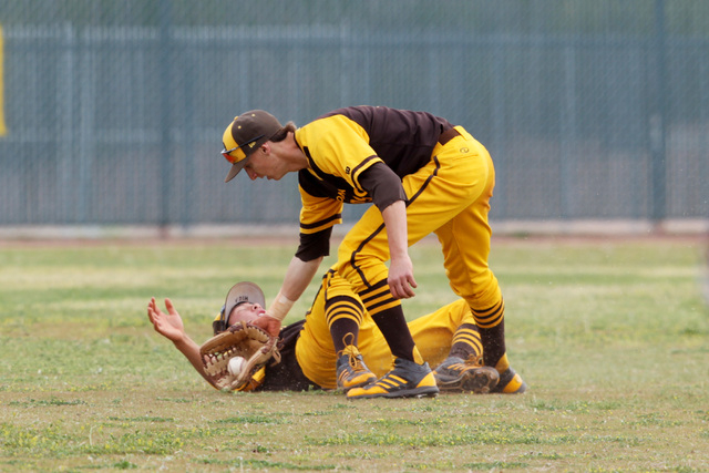 Cimarron Memorial Bonanza during their game April 10, 2015, at Bonanza. (Sam Morris/Las Vega ...