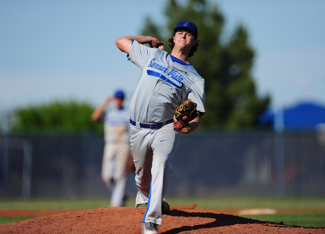 Sierra Vista starting pitcher Braxton Anderson delivers to Spring Valley in the sixth inning ...