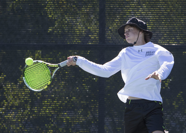 Palo Verdeճ Sam Soderbergh plays against Desert Oasis sophomore Josh Sharman in the Cl ...