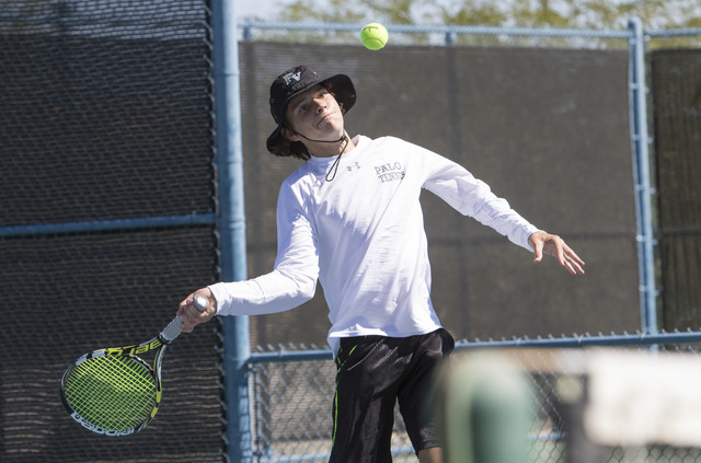 Palo Verdeճ Sam Soderbergh plays against Desert Oasis sophomore Josh Sharman in the Cl ...