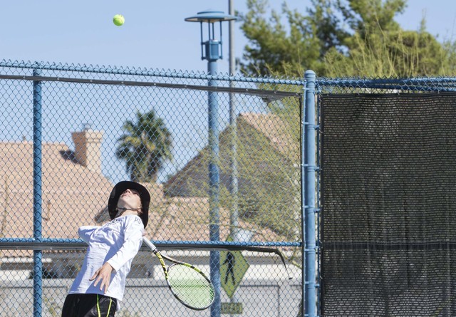 Palo Verdeճ Sam Soderbergh plays against Desert Oasis sophomore Josh Sharman in the Cl ...