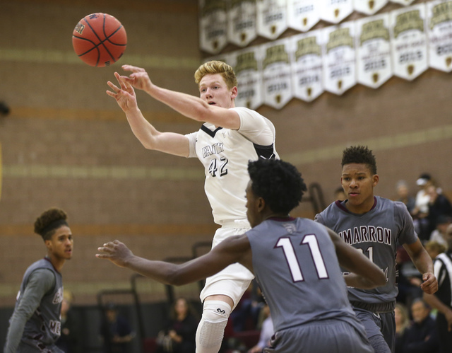 Faith Lutheran’s Elijah Kothe (42) makes a pass while playing Cimarron-Memorial during ...