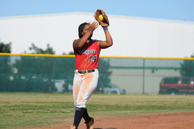 Coronado’s Jaiden Johnson (14) makes a catch in the infield for an out against Rancho ...