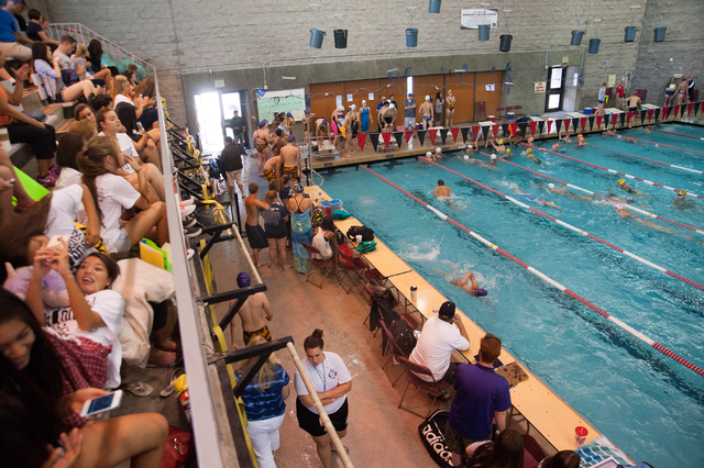 Racers warm up and fans wait for the start Sunset Region meet on Saturday at UNLV. (Martin S ...