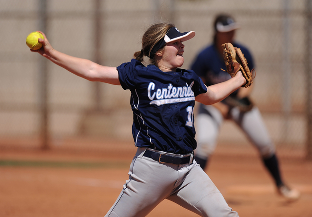 Centennial starting pitcher Maddie Jones delivers against Brawley (Calif.) during their prep ...