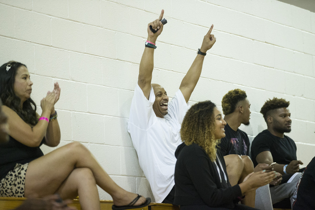 Lee Strawther watches his son Julian play for California United during a Bigfoot Hoops baske ...