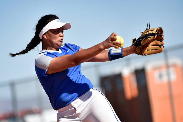 Kalei Watkins returns in the circle for Sierra Vista. David Becker/Las Vegas Review-Journal