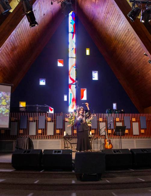 Democratic presidential candidate Marianne Williamson speaks to the congregation during a campa ...