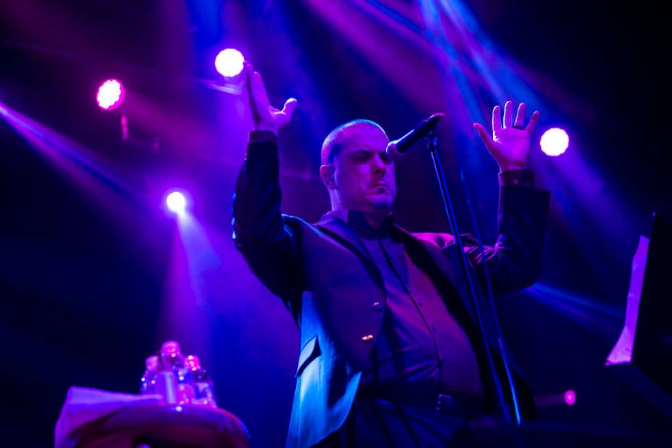 Philip Anselmo performs with his new band, En Minor, at House of Blues during the Psycho Las Ve ...