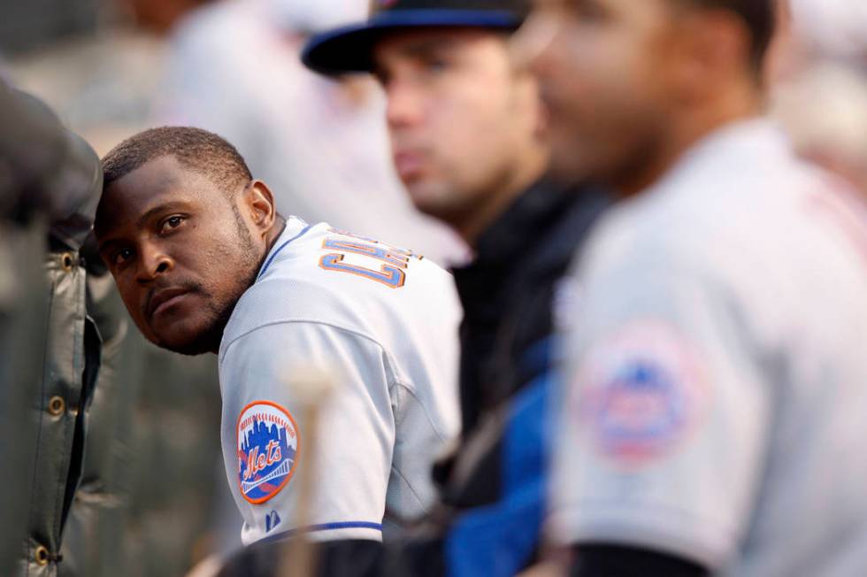 FILE - In this June 21, 2008 file photo, New York Mets second baseman Luis Castillo rests his h ...