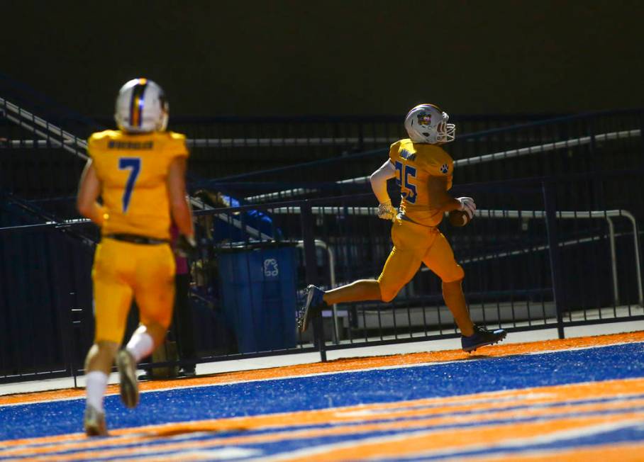 Orem's Brinton Paulson (25) scores against Bishop Gorman during the second half of a football g ...