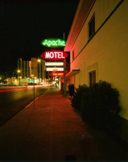 Apache Motel (Fred Sigman)