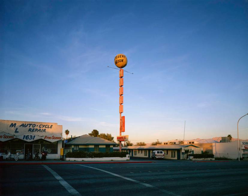 Desert Moon Motel sign (Fred Sigman)