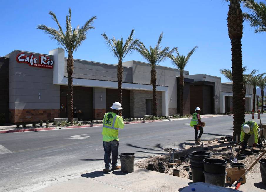 Construction at the St. Rose Square retail center in Henderson, Wednesday, Aug. 21, 2019. (Erik ...