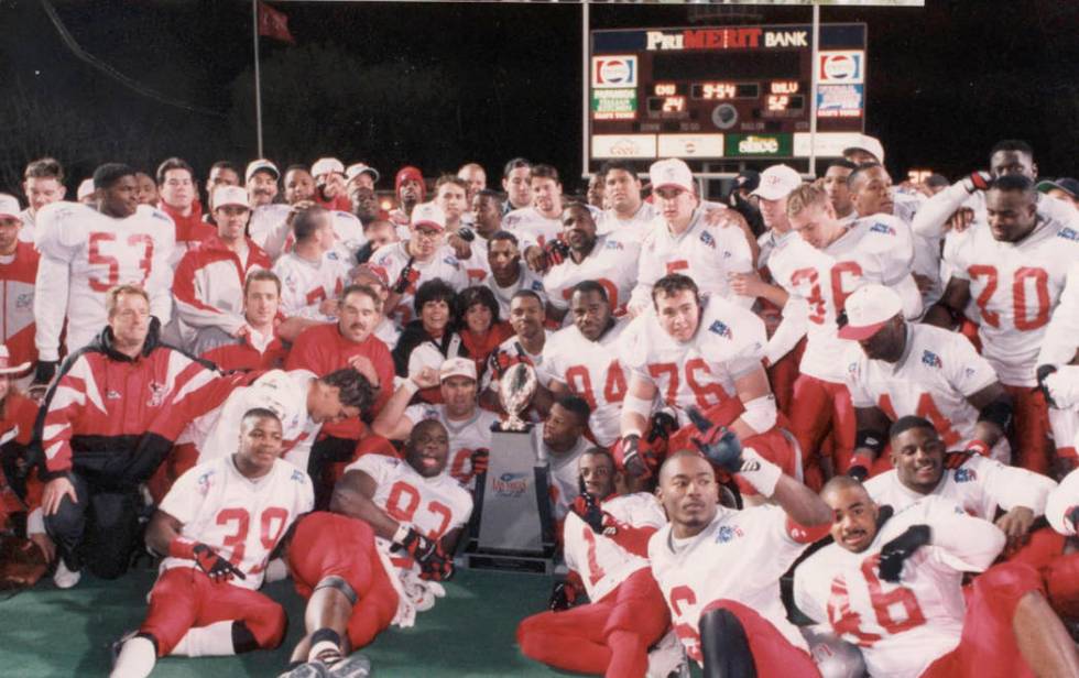 UNLV celebrates its 52-24 victory over Central Michigan in the 1994 Las Vegas Bowl. Photo court ...