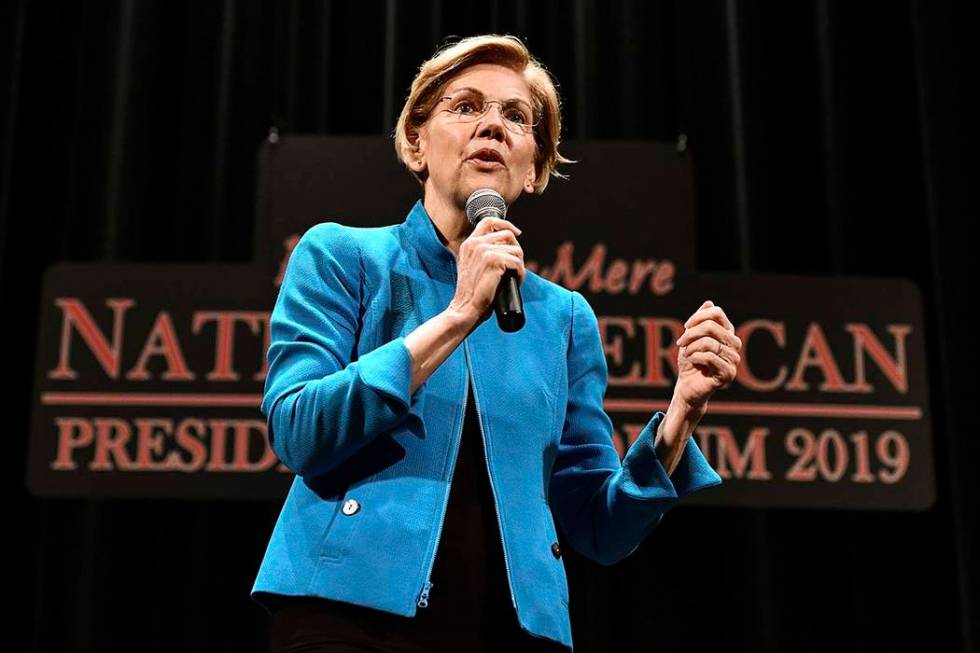 Elizabeth Warren. (Tim Hynds/Sioux City Journal via AP)