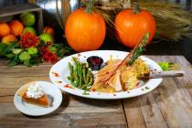 Thanksgiving dinner at Hash House A Go Go (Hash House A Go Go)