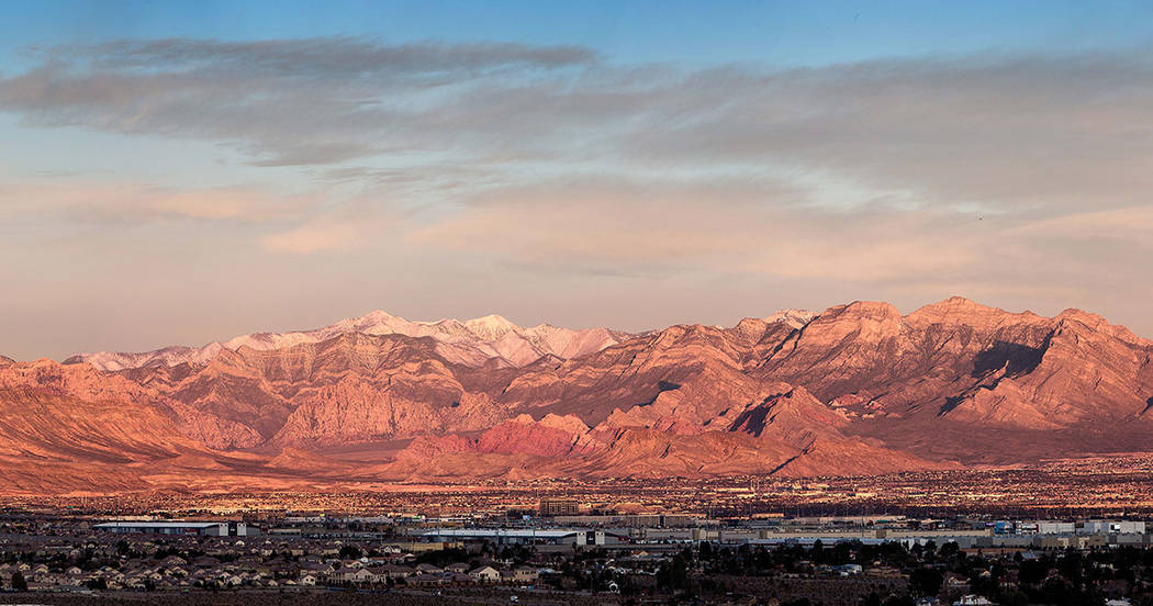 The high-rise has views of the desert mountains. (One Las Vegas)