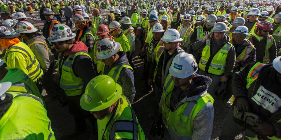 Construction continues on Allegiant Stadium on Thursday, Dec. 19, 2019, in Las Vegas. (Benjamin ...