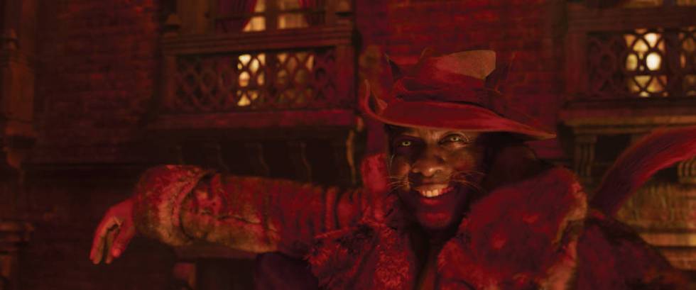 Idris Elba as Macavity in "Cats," co-written and directed by Tom Hooper. (Universal P ...