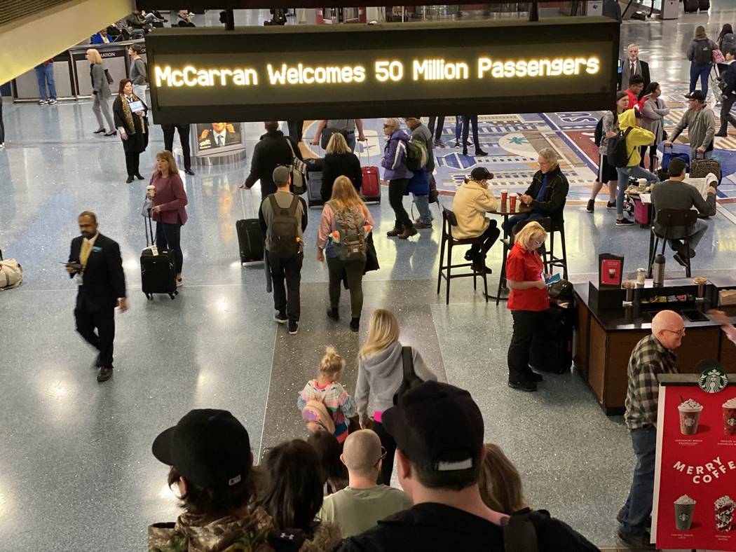 McCarran International Airport prepared toʷelcomeʴheʲecord-breakingʵ0&# ...