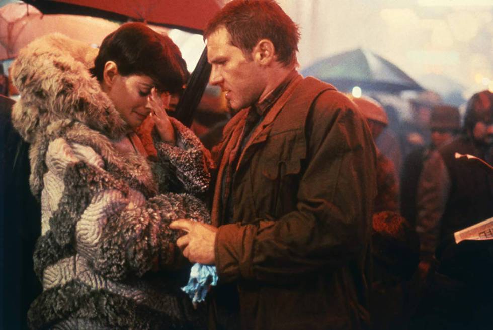 Sean Young and Harrison Ford in "Blade Runner." (Warner Bros.)