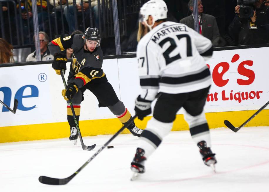 Golden Knights' Reilly Smith (19) moves the puck against the Los Angeles Kings during the first ...