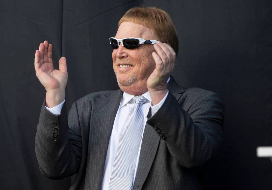 Raiders owner Mark Davis fires up the crowd during a special announcement at the Allegiant Stad ...