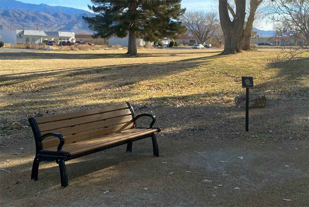 A bench honors late-night radio personality Art Bell in Pahrump (Nye County Facebook)