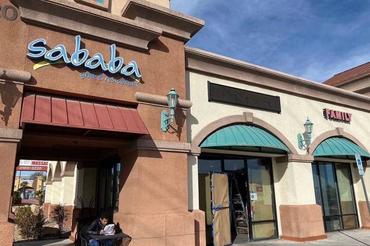 Sababa on Durango Drive has closed. (Al Mancini/Las Vegas Review-Journal)