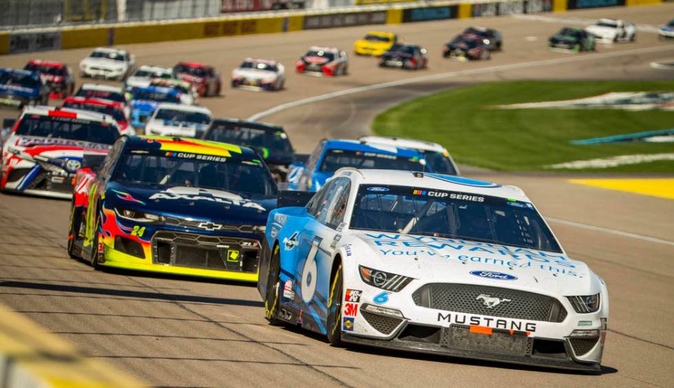 Ross Chastain (6) holds his position on the first turn during the Pennzoil 400 presented by Jif ...