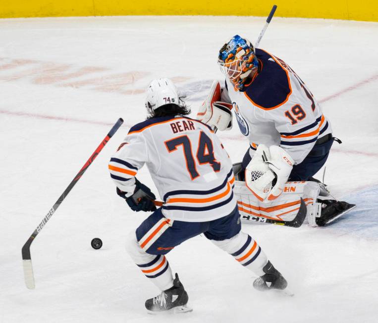 Edmonton Oilers goaltender Mikko Koskinen (19) makes a save in the second period with Edmonton ...