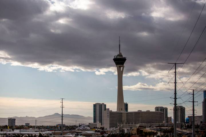 Heavy clouds roll in over the Las Vegas Strip on Wednesday, Nov. 27, 2019. (Elizabeth Brumley / ...
